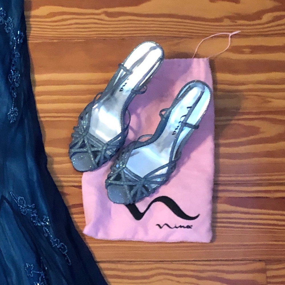 Nina shoes. Size 8